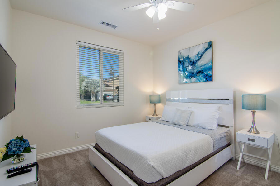 43784 Riunione Place Property Photo 17