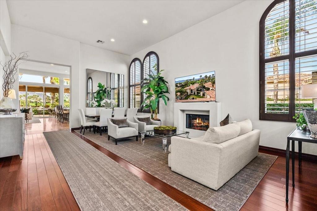 79910 Mission Drive E Property Photo 1