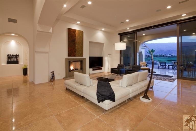 58355 Carmona Property Photo 4