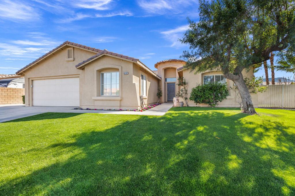 81147 Mariposa Circle Property Photo 1