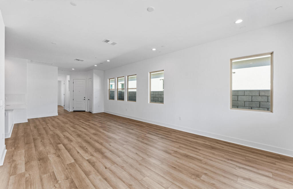80 685 San Clemente Drive Property Photo 6