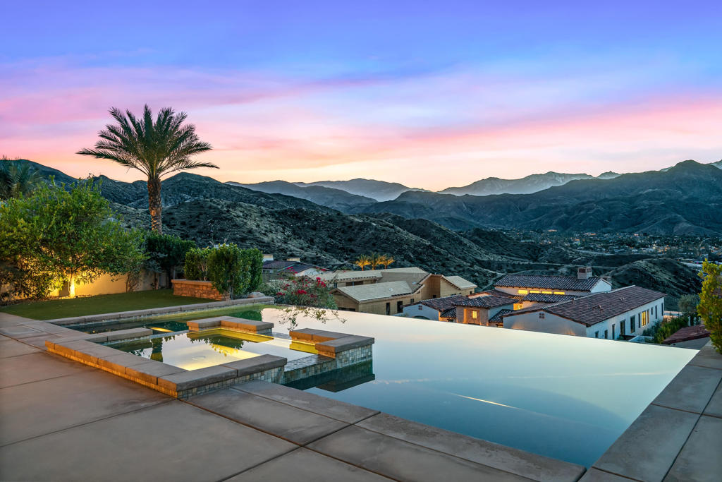 43 Mount San Jacinto Circle Property Photo 3