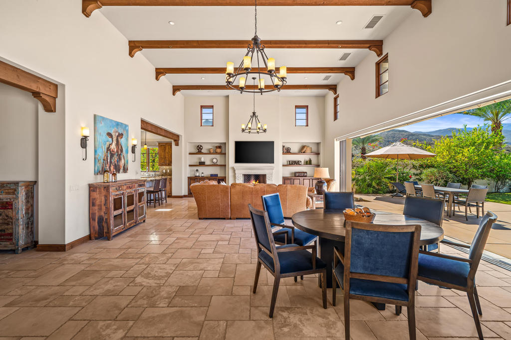 43 Mount San Jacinto Circle Property Photo 7