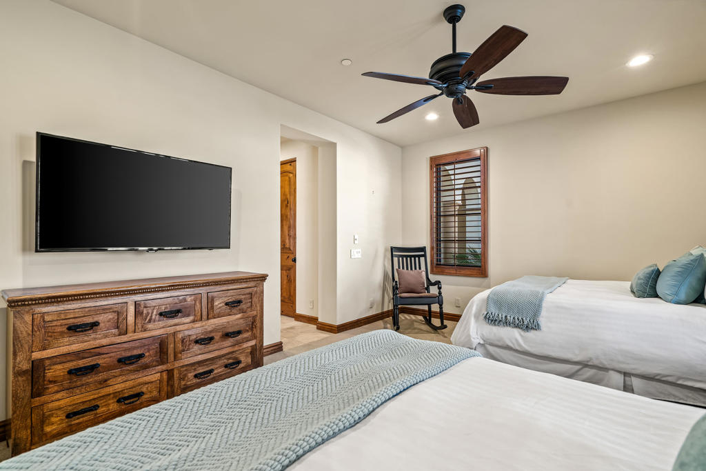 43 Mount San Jacinto Circle Property Photo 32