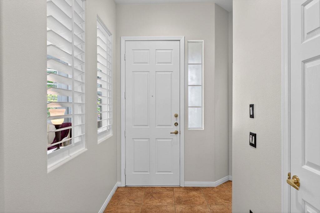 80456 Glen Eagles Court Property Photo 4