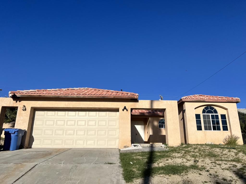 12950 Beech Avenue Property Photo 1