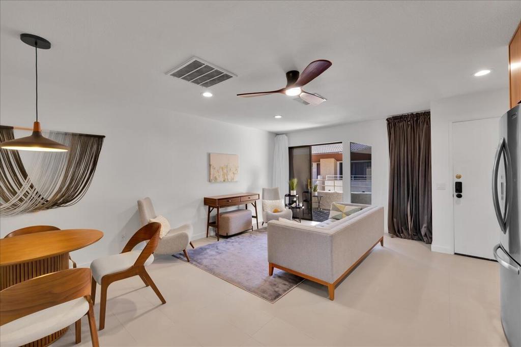 470 S Calle Encilia B14 Property Photo 9