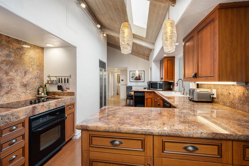 34740 Mission Hills Drive Property Photo 15