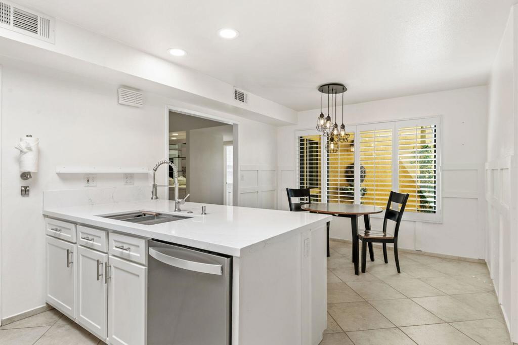 74171 Santa Rosa Circle Property Photo 10