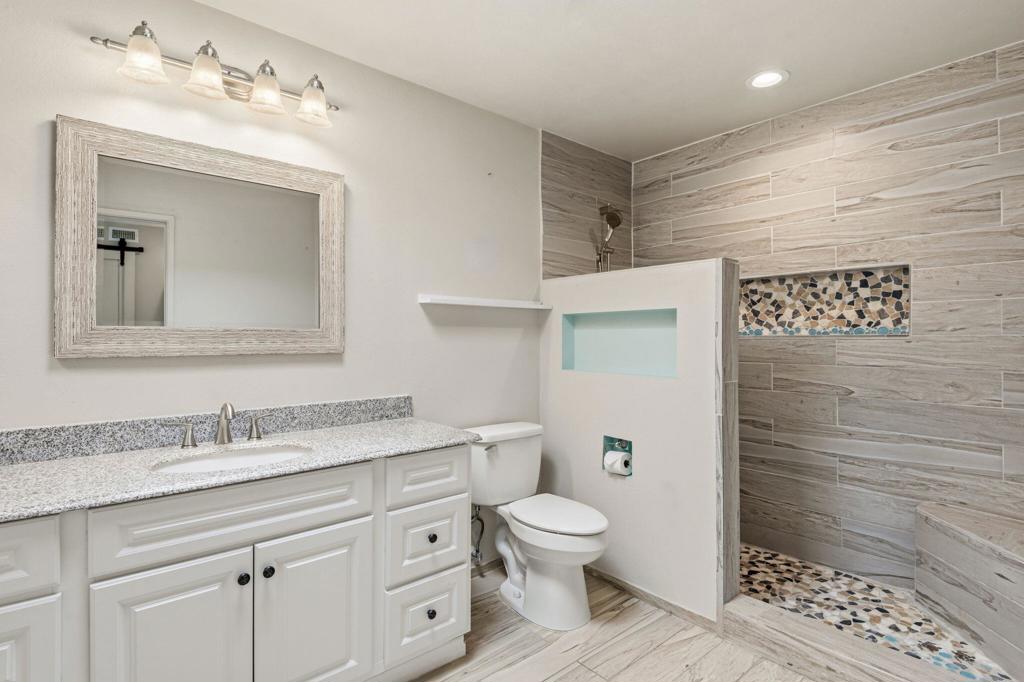 74171 Santa Rosa Circle Property Photo 17