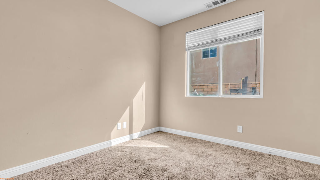 37523 Durwent Drive Property Photo 28