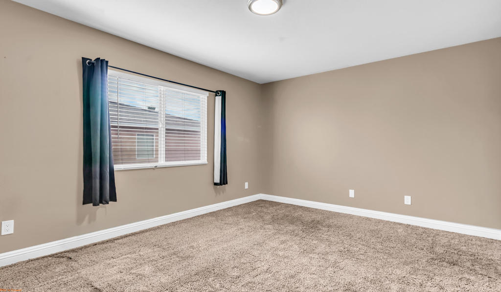 37523 Durwent Drive Property Photo 35