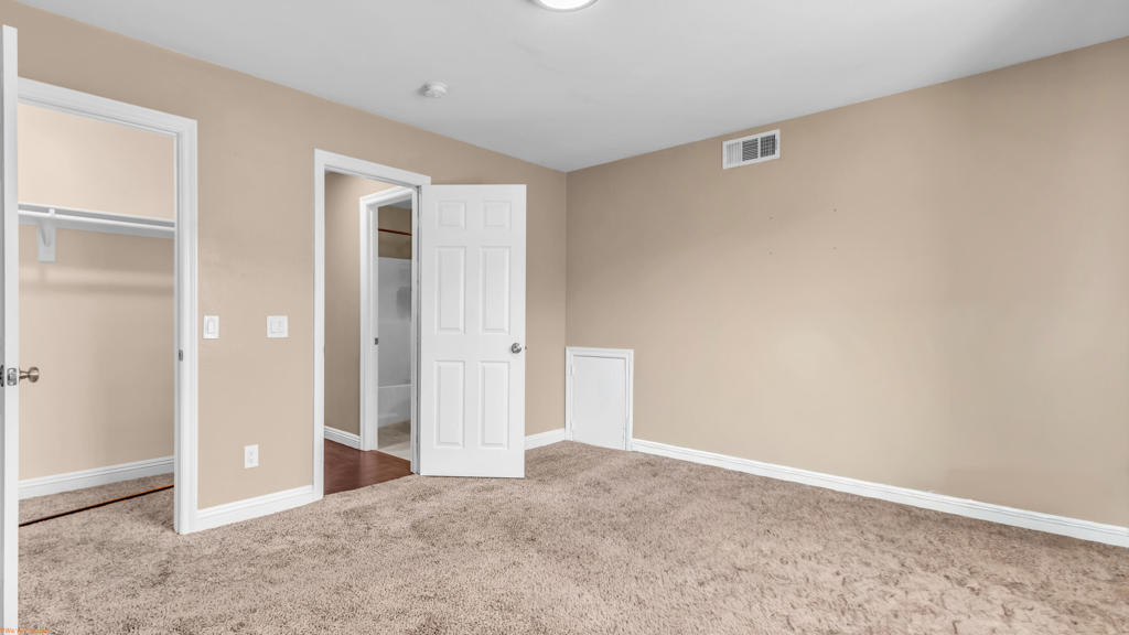 37523 Durwent Drive Property Photo 36