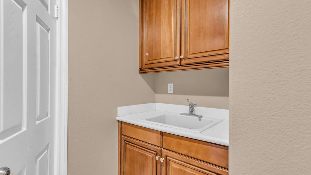 37523 Durwent Drive Property Photo 39