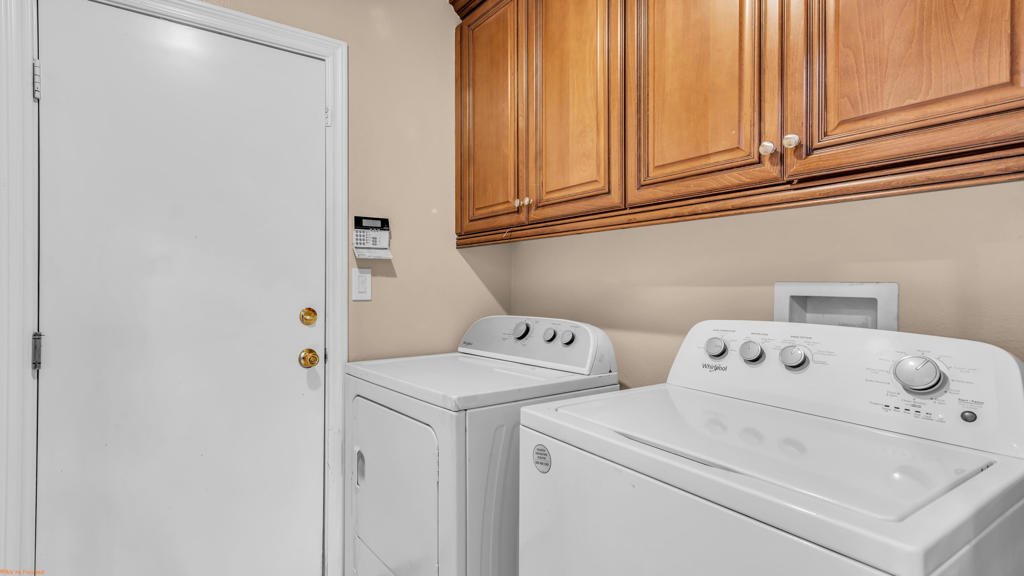 37523 Durwent Drive Property Photo 40