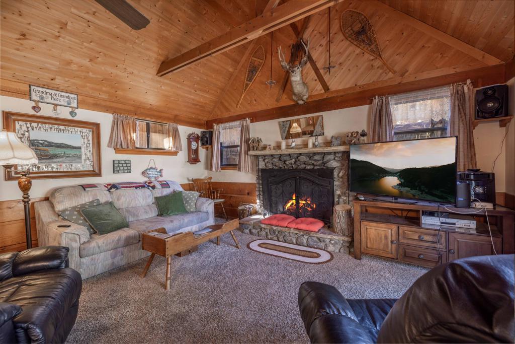 331 Mullins Drive Property Photo 11