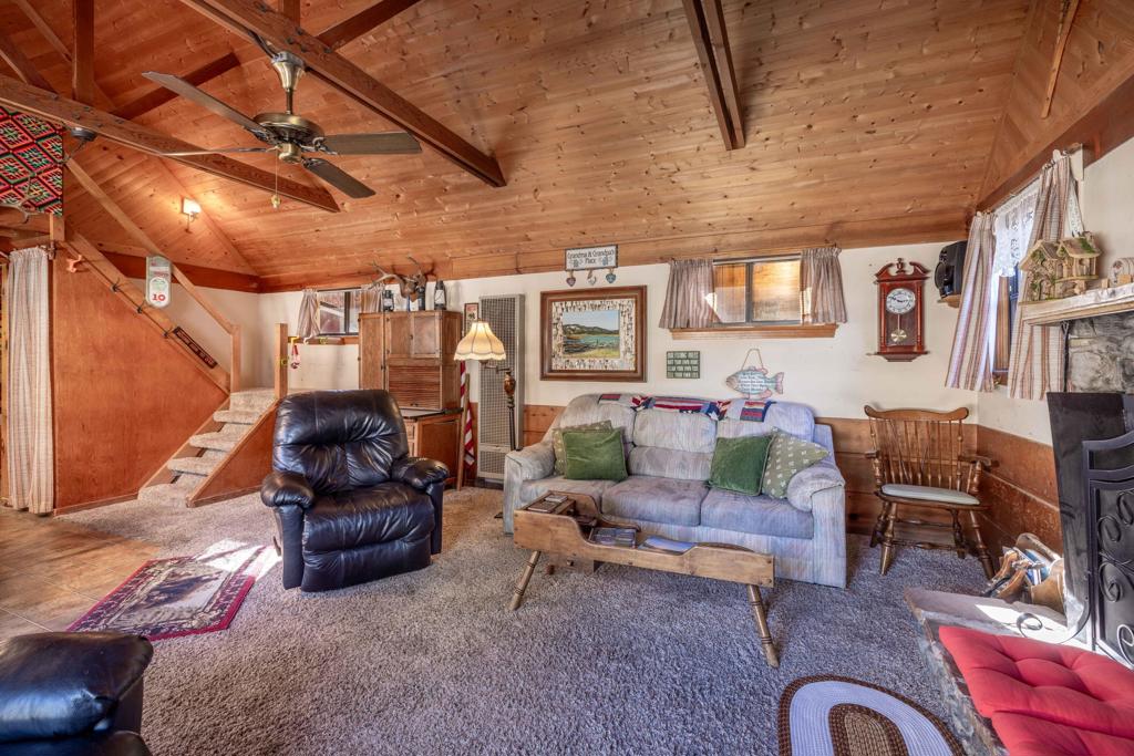 331 Mullins Drive Property Photo 13