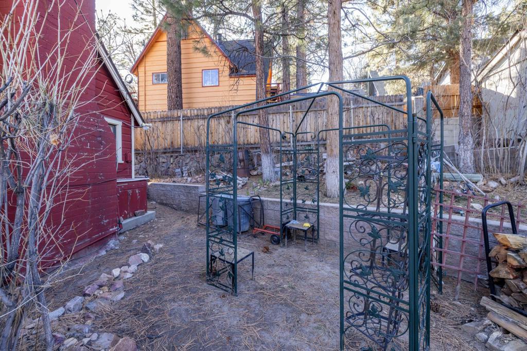 331 Mullins Drive Property Photo 34