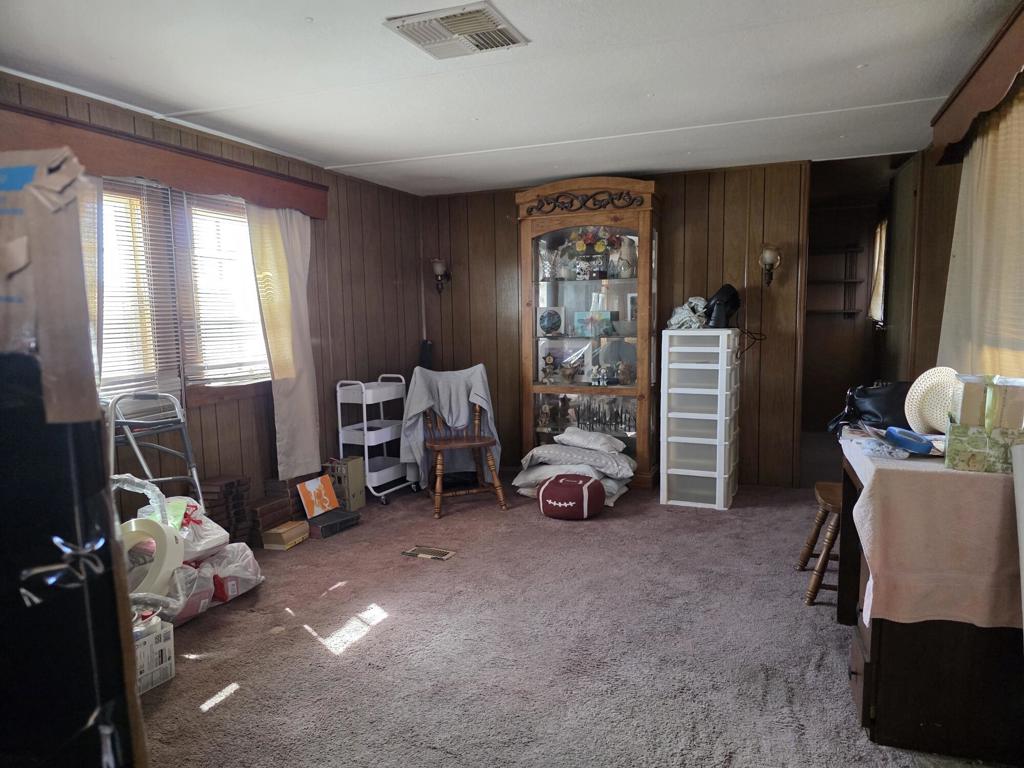 9554 Avenue E Property Photo 12