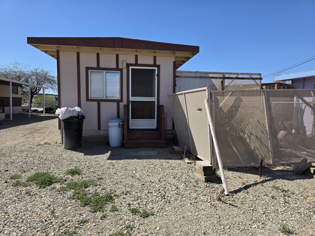 9554 Avenue E Property Photo 27
