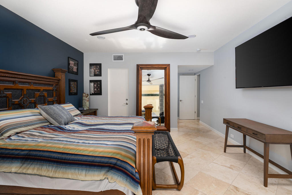 449 Desert Lakes Drive Property Photo 13