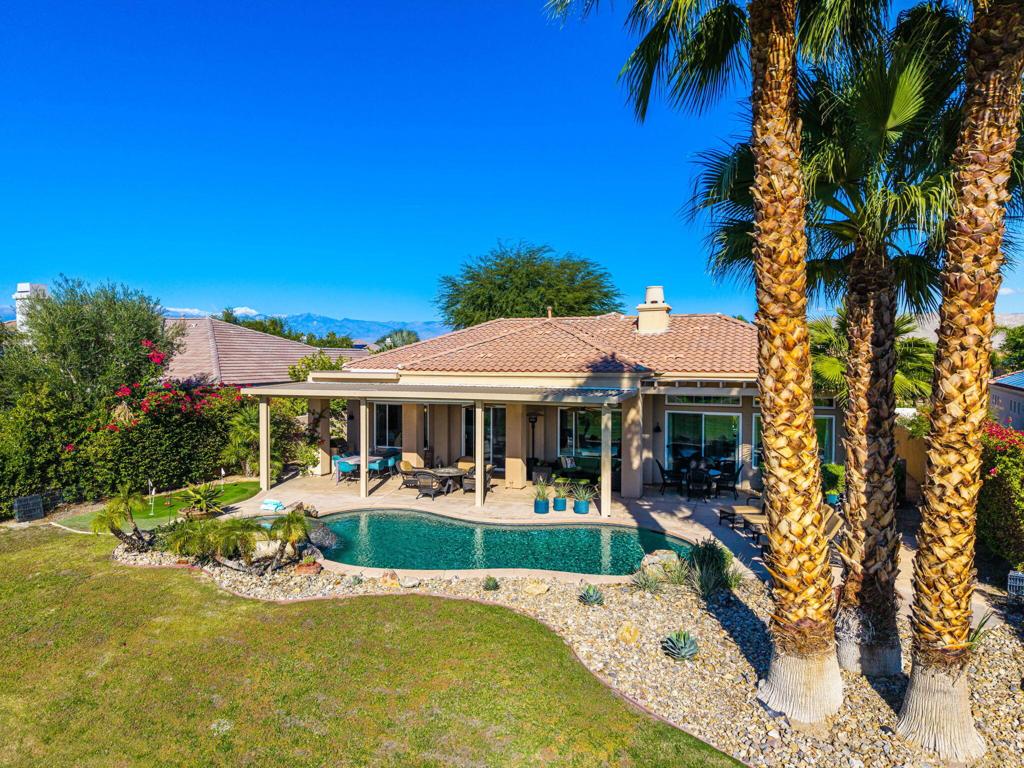 96 Via Bella Property Photo 8