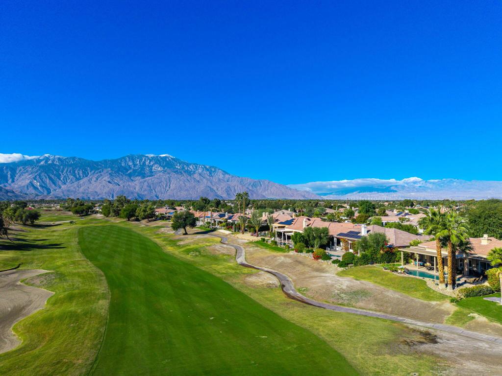 96 Via Bella Property Photo 10
