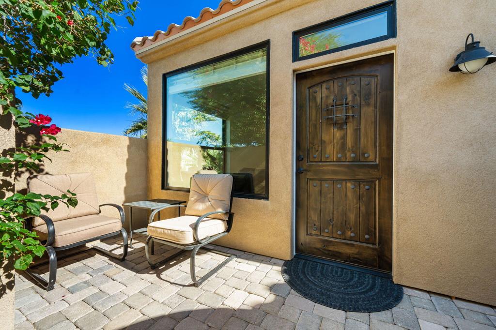 96 Via Bella Property Photo 14