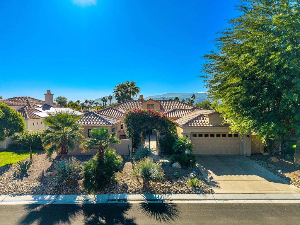 96 Via Bella Property Photo 16