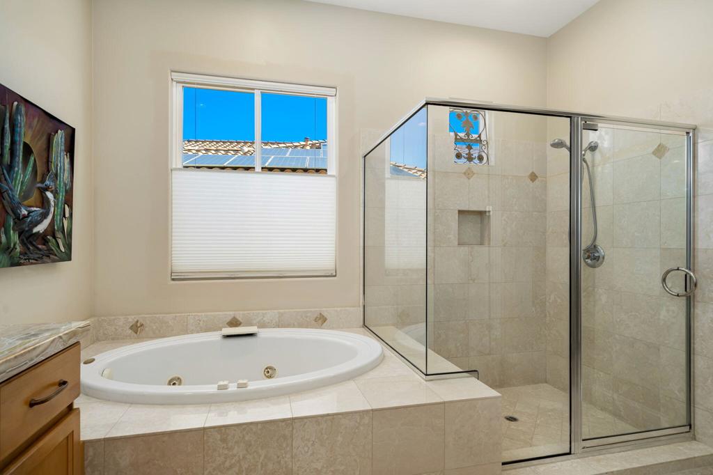 96 Via Bella Property Photo 19