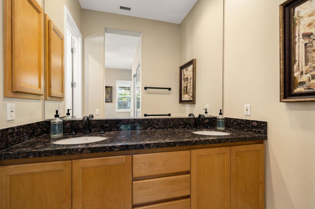 96 Via Bella Property Photo 21