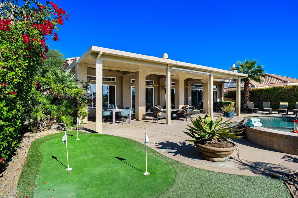 96 Via Bella Property Photo 29
