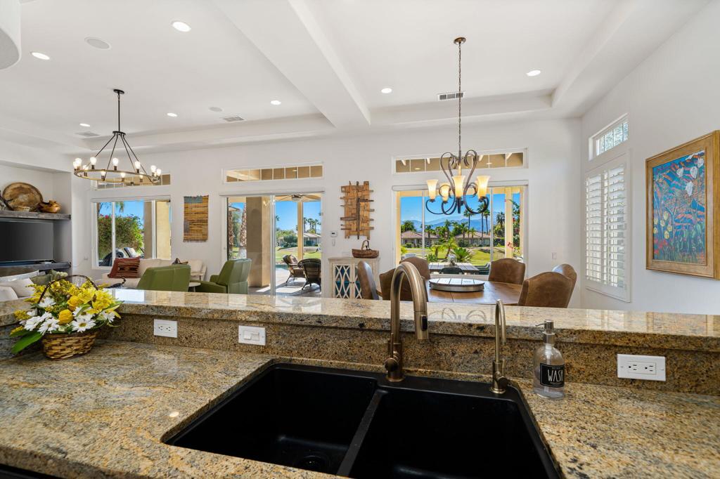 96 Via Bella Property Photo 38