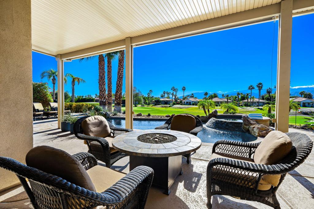 96 Via Bella Property Photo 41