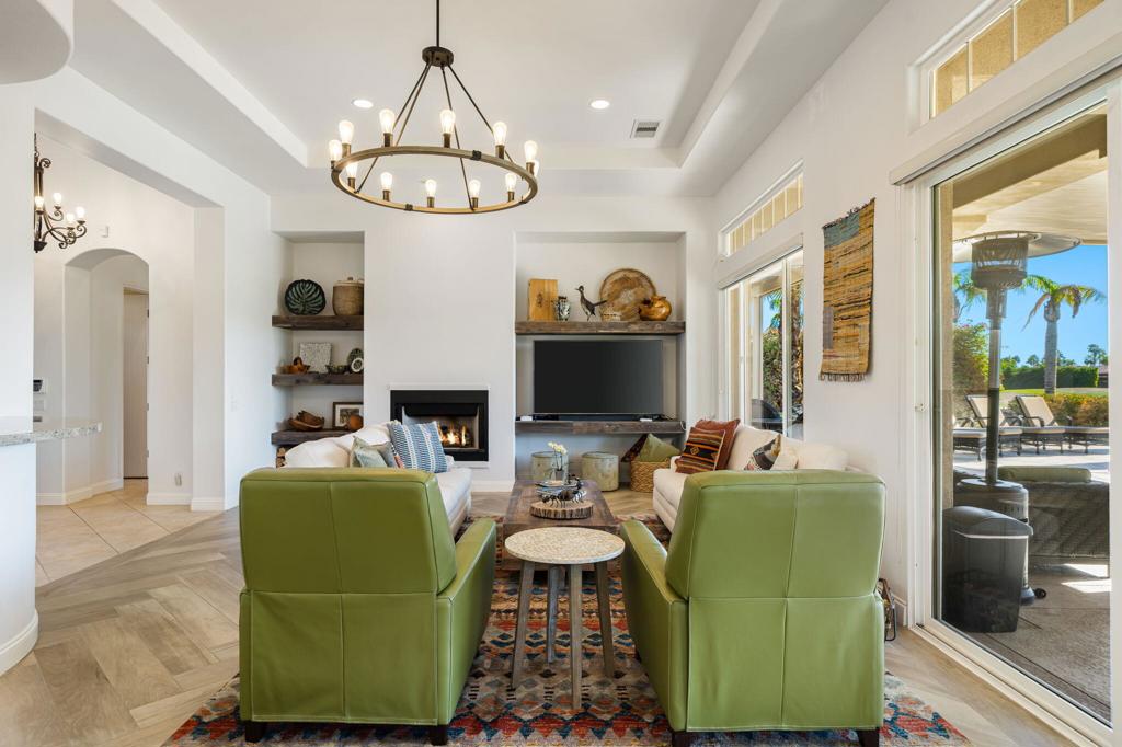 96 Via Bella Property Photo 45