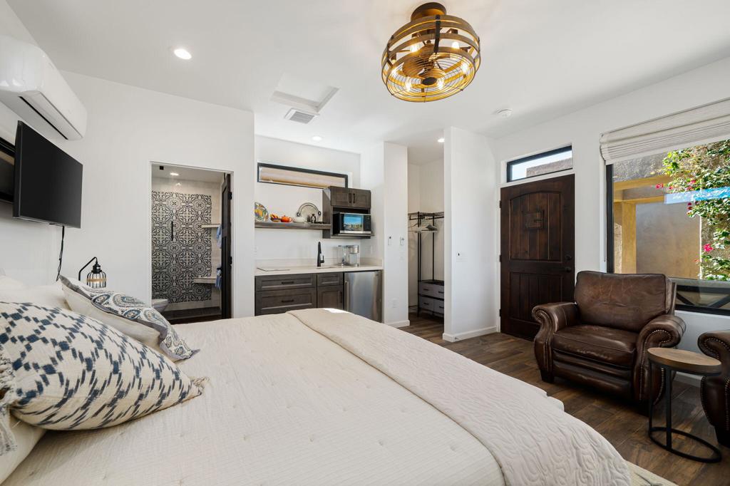 96 Via Bella Property Photo 51