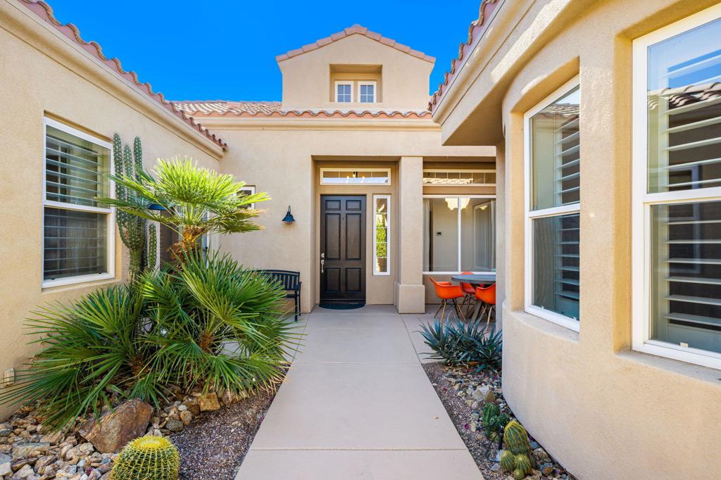 96 Via Bella Property Photo 56