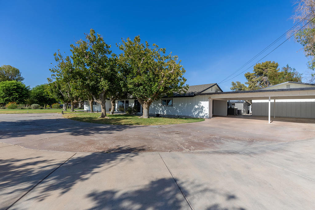 4444 Brandt Road Property Photo 10
