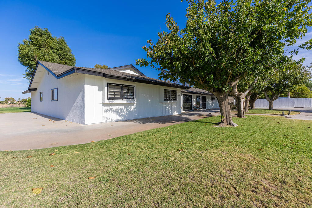4444 Brandt Road Property Photo 12
