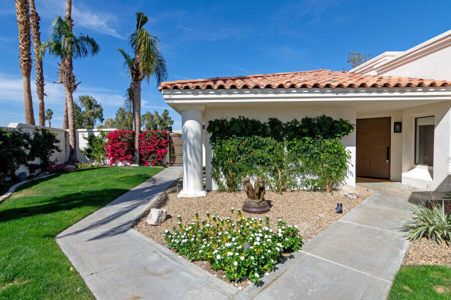 80671 Cherry Hills Drive Property Photo 3