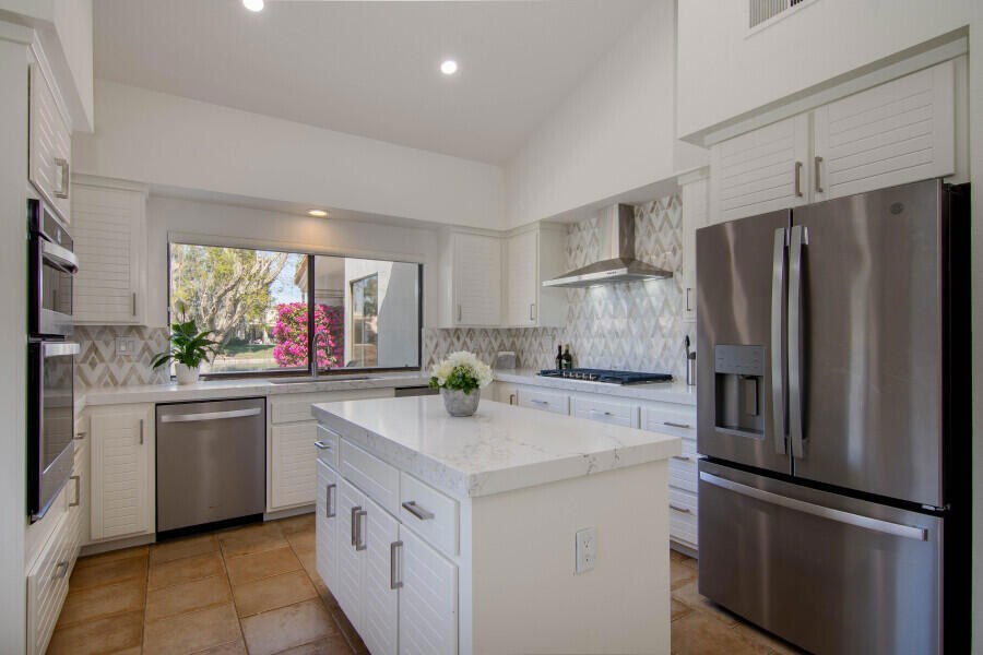 80671 Cherry Hills Drive Property Photo 11