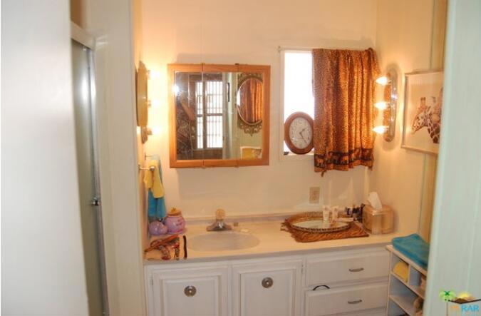 54999 Martinez Trail 14 Property Photo 5