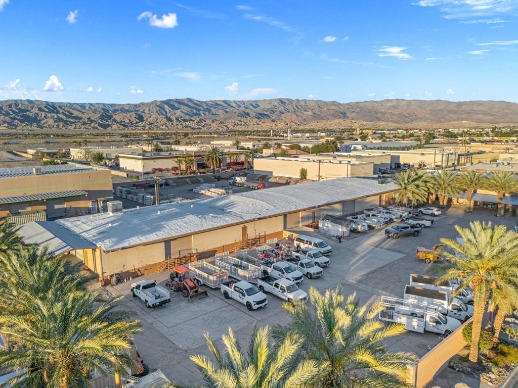 81500 Industrial Place Property Photo 1