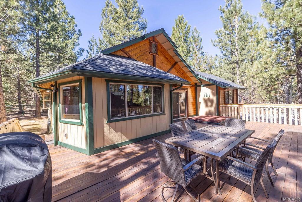 42779 Castlewood Road Property Photo 32
