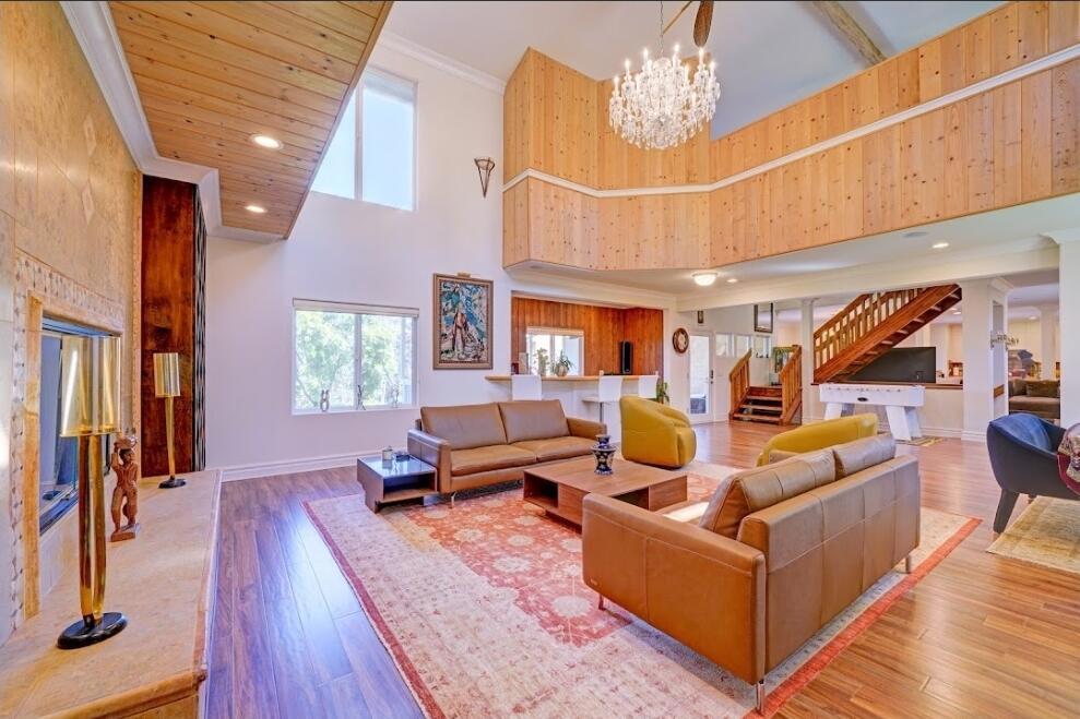 1377 Knoll Road #b Property Photo 2