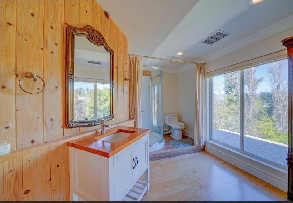 1377 Knoll Road #b Property Photo 7
