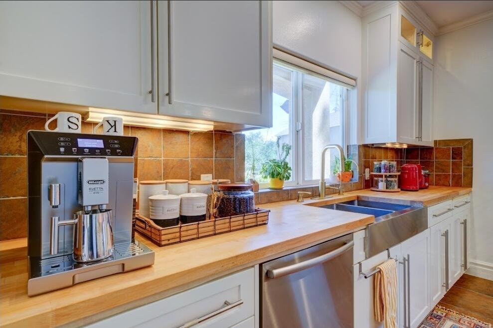 1377 Knoll Road #b Property Photo 24