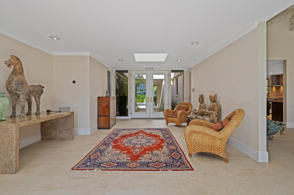 1 Mayfair Drive Property Photo 16