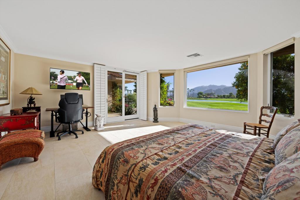 1 Mayfair Drive Property Photo 30