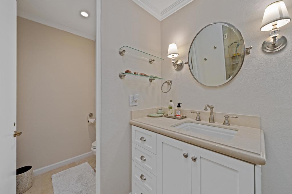 1 Mayfair Drive Property Photo 35
